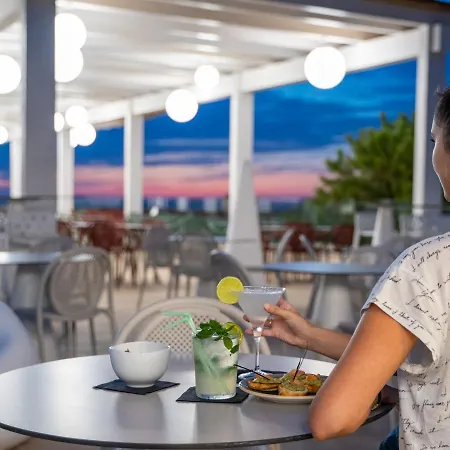 Hotel Red Sun Village Isola Rossa (Sassari)