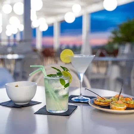 Red Sun Village Isola Rossa (Sassari)