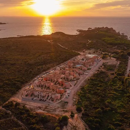 Red Sun Village Isola Rossa (Sassari)