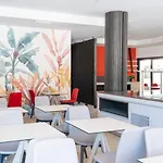 Red Sun Village Hotel