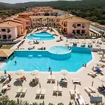 Red Sun Village Hotel 4*