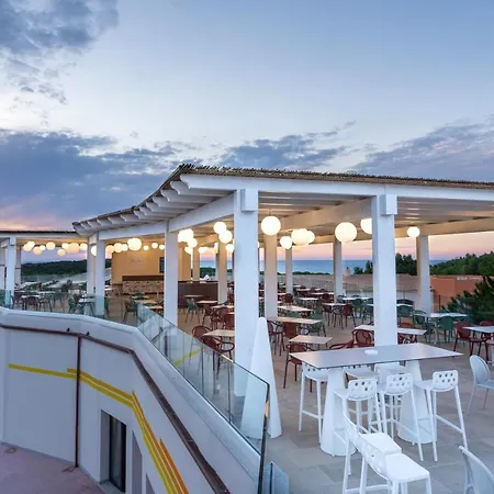 Amareclub Red Sun Village 4*