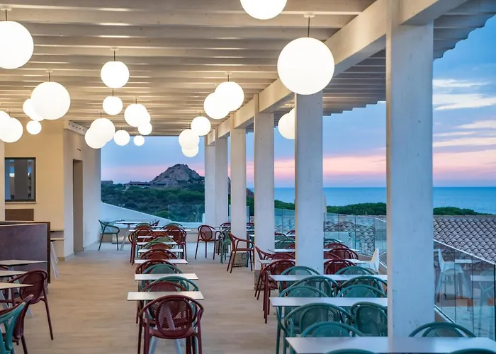 Hotel Red Sun Village