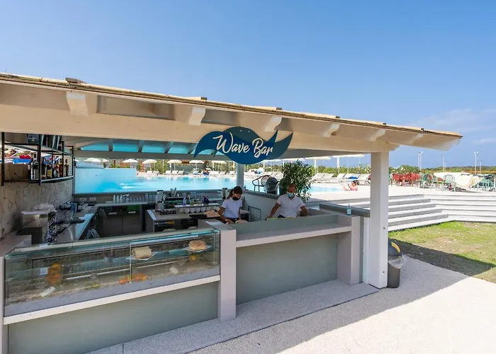 Hotel Red Sun Village