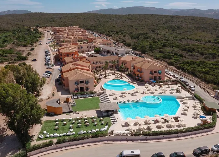 Red Sun Village 4* Isola Rossa (Sassari)