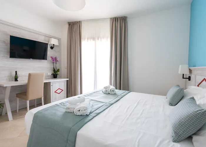 Red Sun Village Hotel