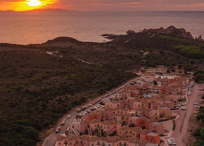 Red Sun Village Hotel 4*