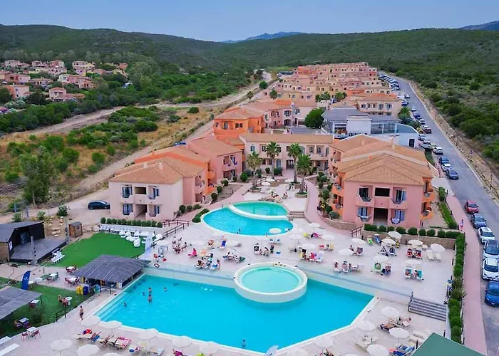 Red Sun Village 4* Isola Rossa (Sassari)