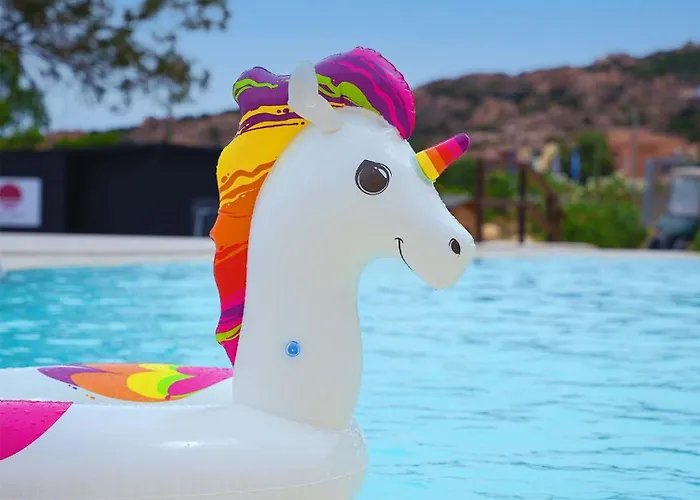 Hotel Red Sun Village